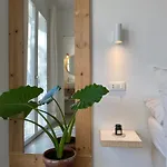 Pathos Bed & Breakfast