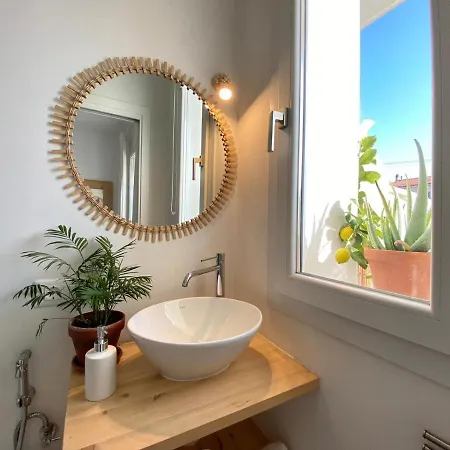 Frühstückspension Pathos